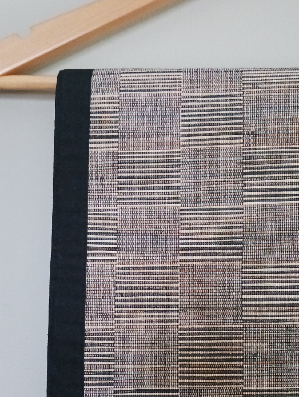 Crate & Barrel Woven Rafia/Cotton Texured Table Runner - Picture 2 of 9